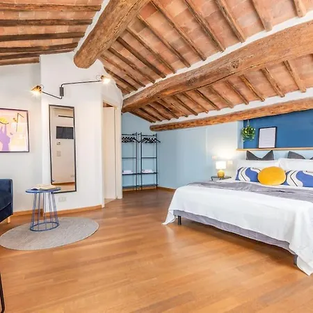 Mimosa- Loft Elegante Con Terrazza Nel Centro Di Siena