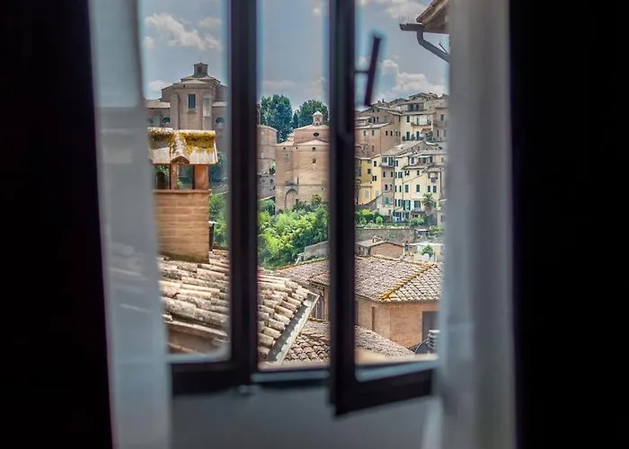شقة Mimosa- Loft Elegante Con Terrazza Nel Centro Di سيينا