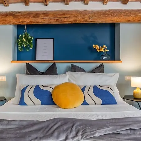 Apartment Mimosa- Loft Elegante Con Terrazza Nel Centro Di Siena
