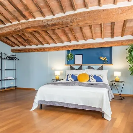 Mimosa- Loft Elegante Con Terrazza Nel Centro Di Sienne
